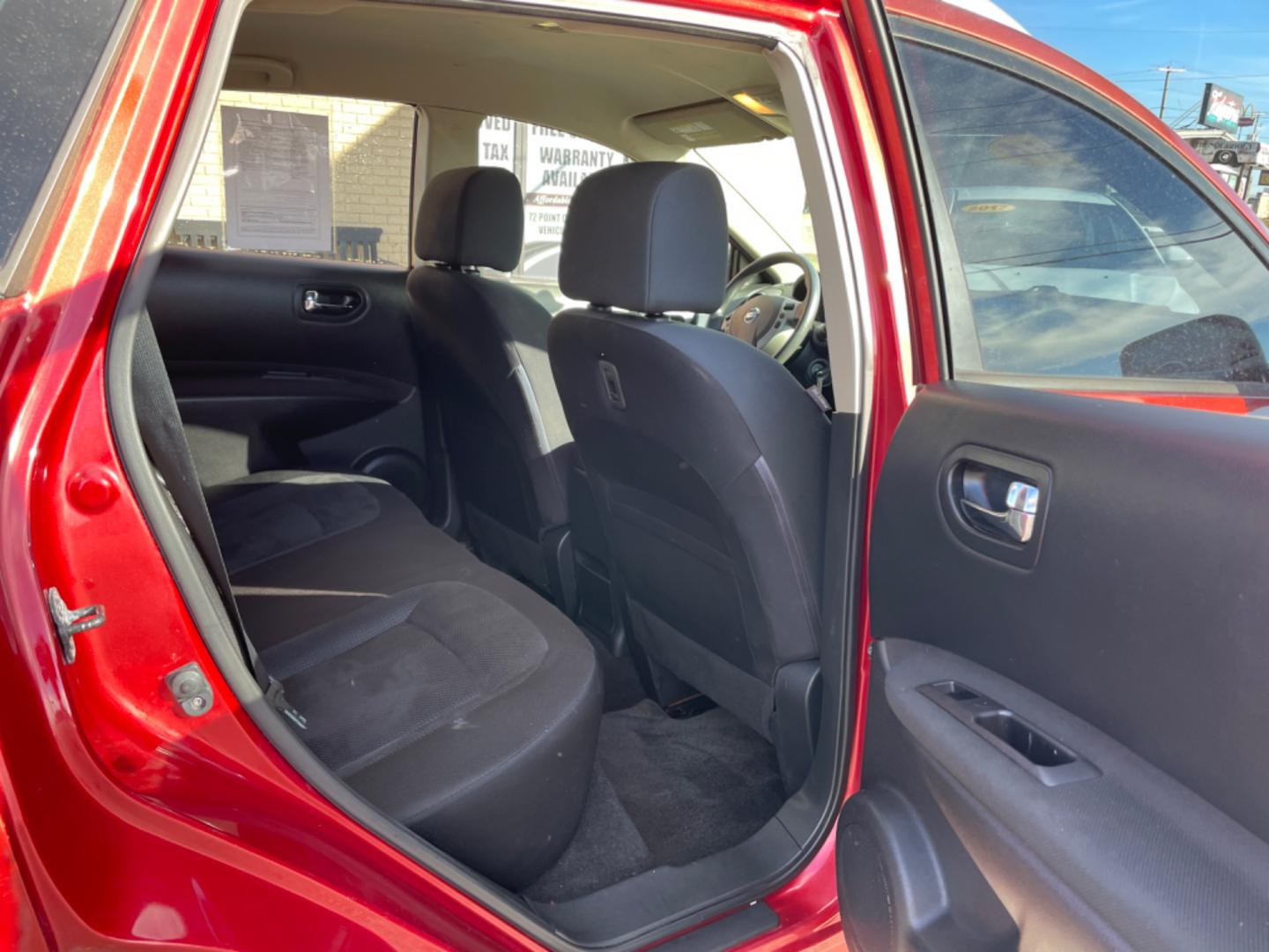 2014 Maroon Nissan Rogue Select (JN8AS5MTXEW) with an 4-Cyl, 2.5 Liter engine, Automatic, CVT transmission, located at 8008 Warden Rd, Sherwood, AR, 72120, (501) 801-6100, 34.830078, -92.186684 - Photo#9